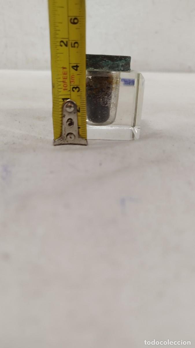 Escriban&iacute;a: Antiguo tintero de cristal - Foto 7