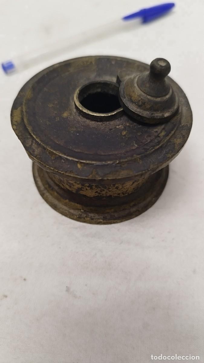 Escriban&iacute;a: Antiguo tintero de Lat&oacute;n - Bronce - Foto 7