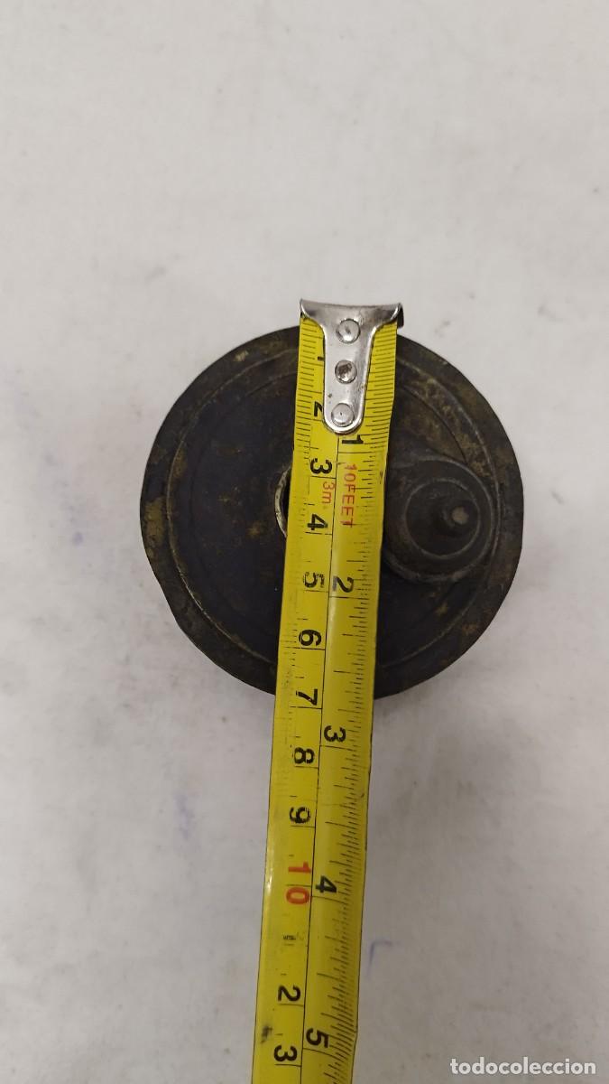 Escriban&iacute;a: Antiguo tintero de Lat&oacute;n - Bronce - Foto 8