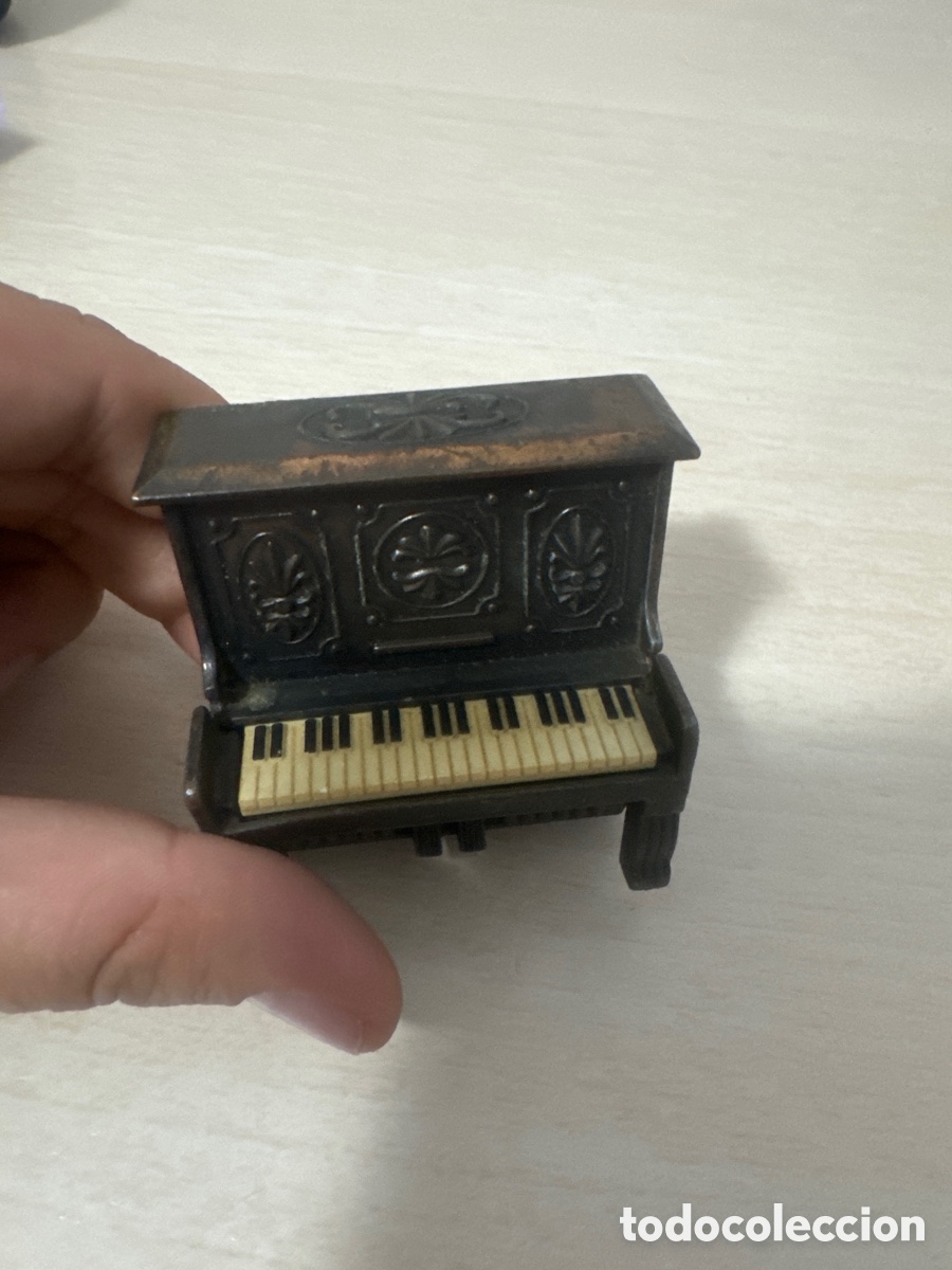 Escriban&iacute;a: Sacapuntas marca Play me En forma de piano - Foto 6