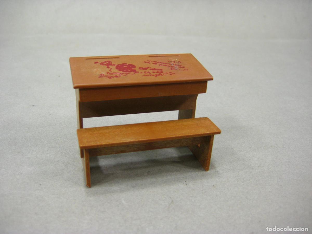 Escriban&iacute;a: SACAPUNTAS DE PL&Aacute;STICO CON FORMA DE PUPITRE DE ESCUELA - Foto 2