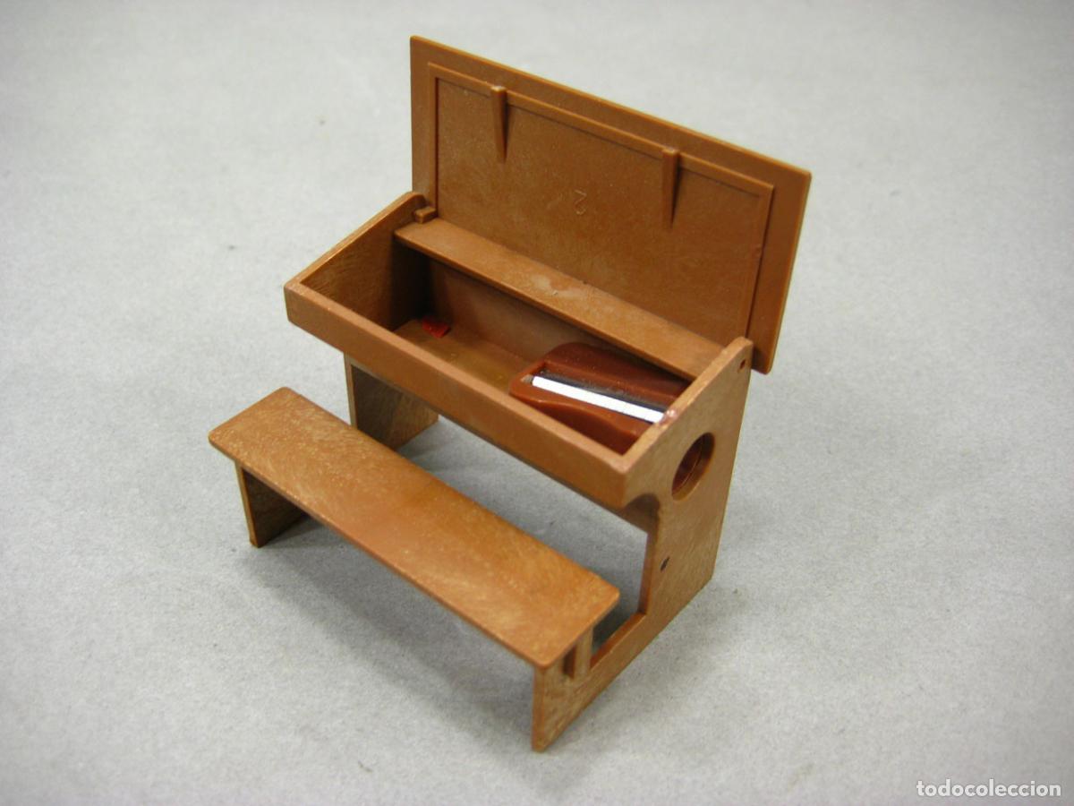Escriban&iacute;a: SACAPUNTAS DE PL&Aacute;STICO CON FORMA DE PUPITRE DE ESCUELA - Foto 3