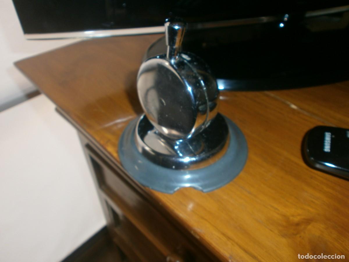 Escriban&iacute;a: Timbre de mesa manual G E S Eibar - Base pl&aacute;stico r&iacute;gido gris esquina partida - funcionando - Foto 4