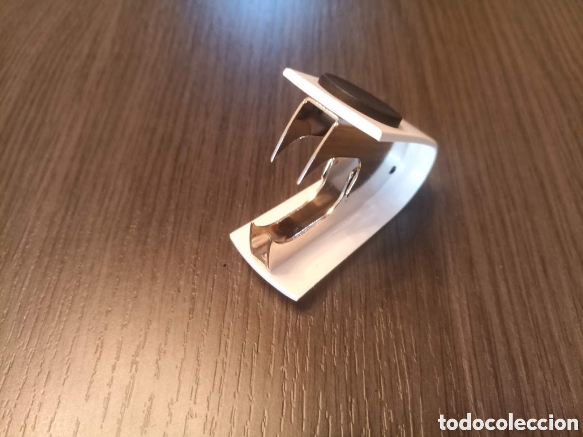 Escriban&iacute;a: Antiguo Saca Grapas / Extractor EL CASCO M-12 - Foto 2