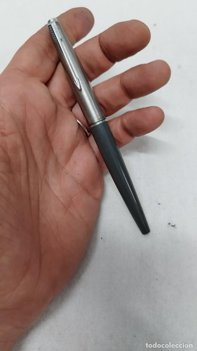 Escriban&iacute;a: Antigua pluma estilogr&aacute;fica parker - Foto 1