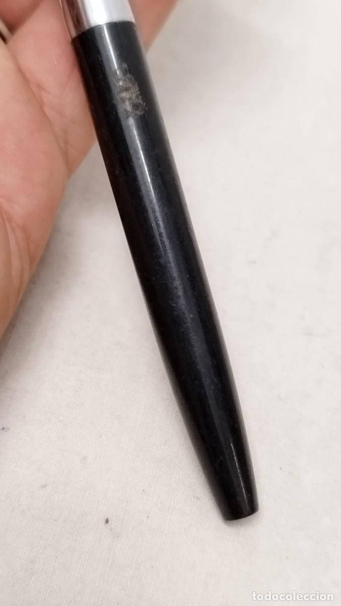Escriban&iacute;a: Antigua pluma estilogr&aacute;fica ,marcada 303. - Foto 5