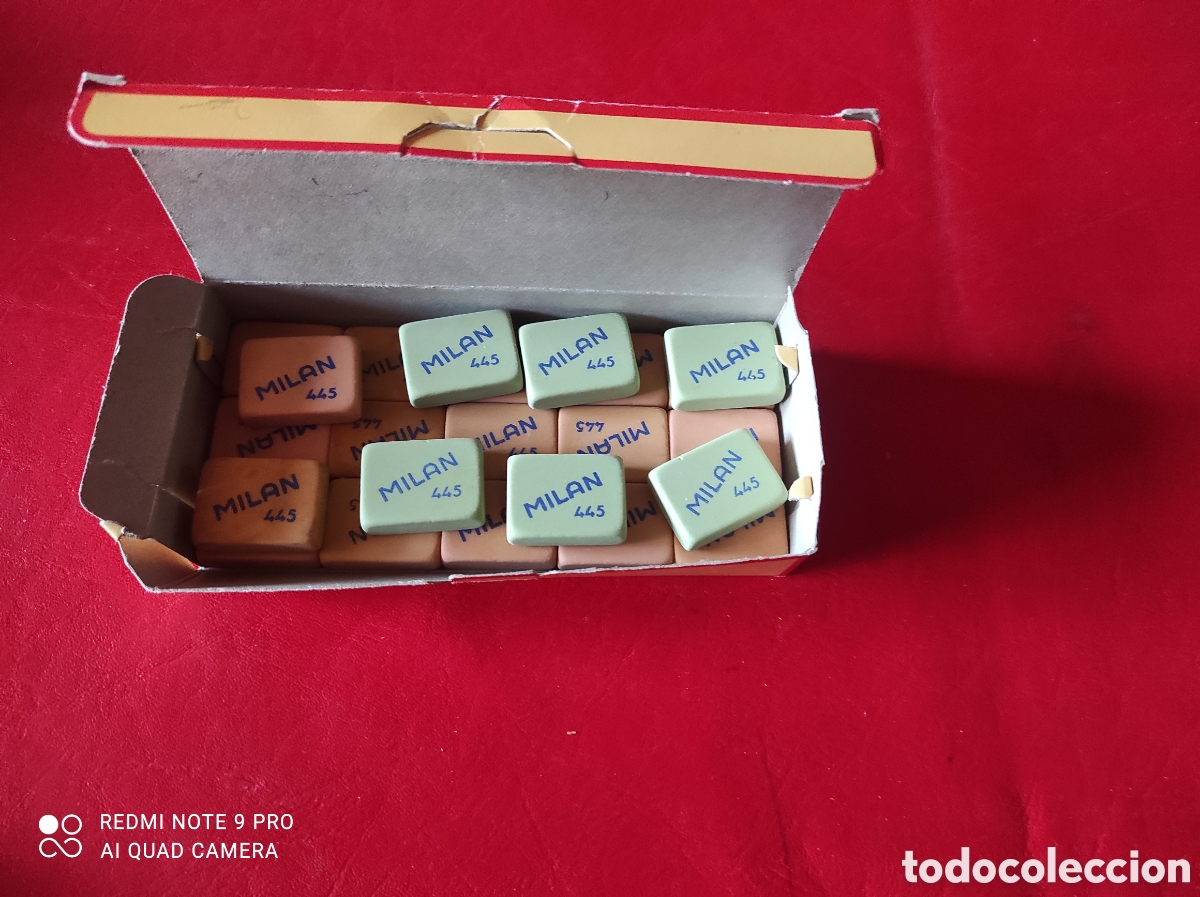 Escriban&iacute;a: Caja con 23 gomas de borrar, Milan - Foto 2