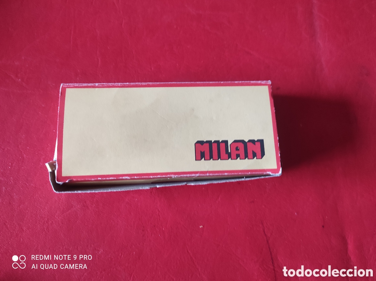 Escriban&iacute;a: Caja con 23 gomas de borrar, Milan - Foto 4