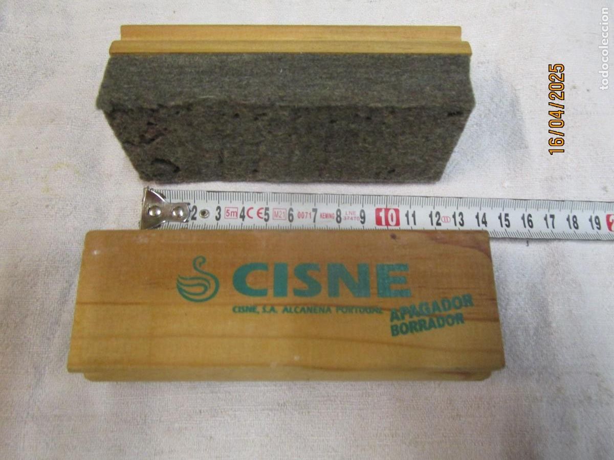 Outils d'&Eacute;criture: ESCUELA PIZARRA ENCERADO - LOTE 2 BORRADORES 60's - MADERA Y BORRA, SIN USO MARCA ' CISNE ' + INFO