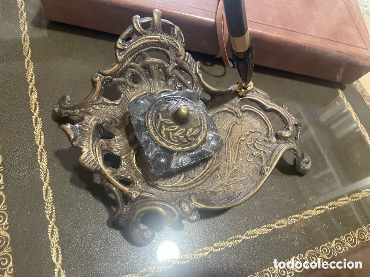 Escriban&iacute;a: Escribania antigua de bronce escritorio - Foto 1