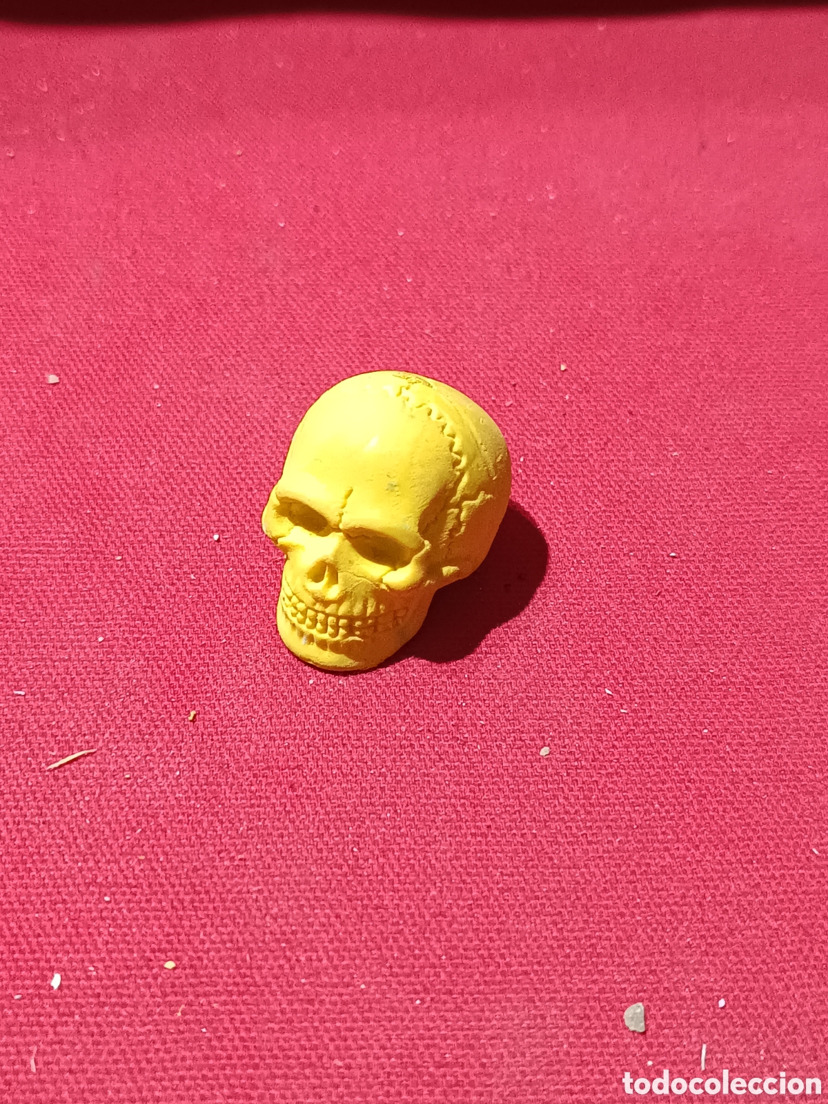 Escriban&iacute;a: Goma de borrar con forma de calavera - Foto 1