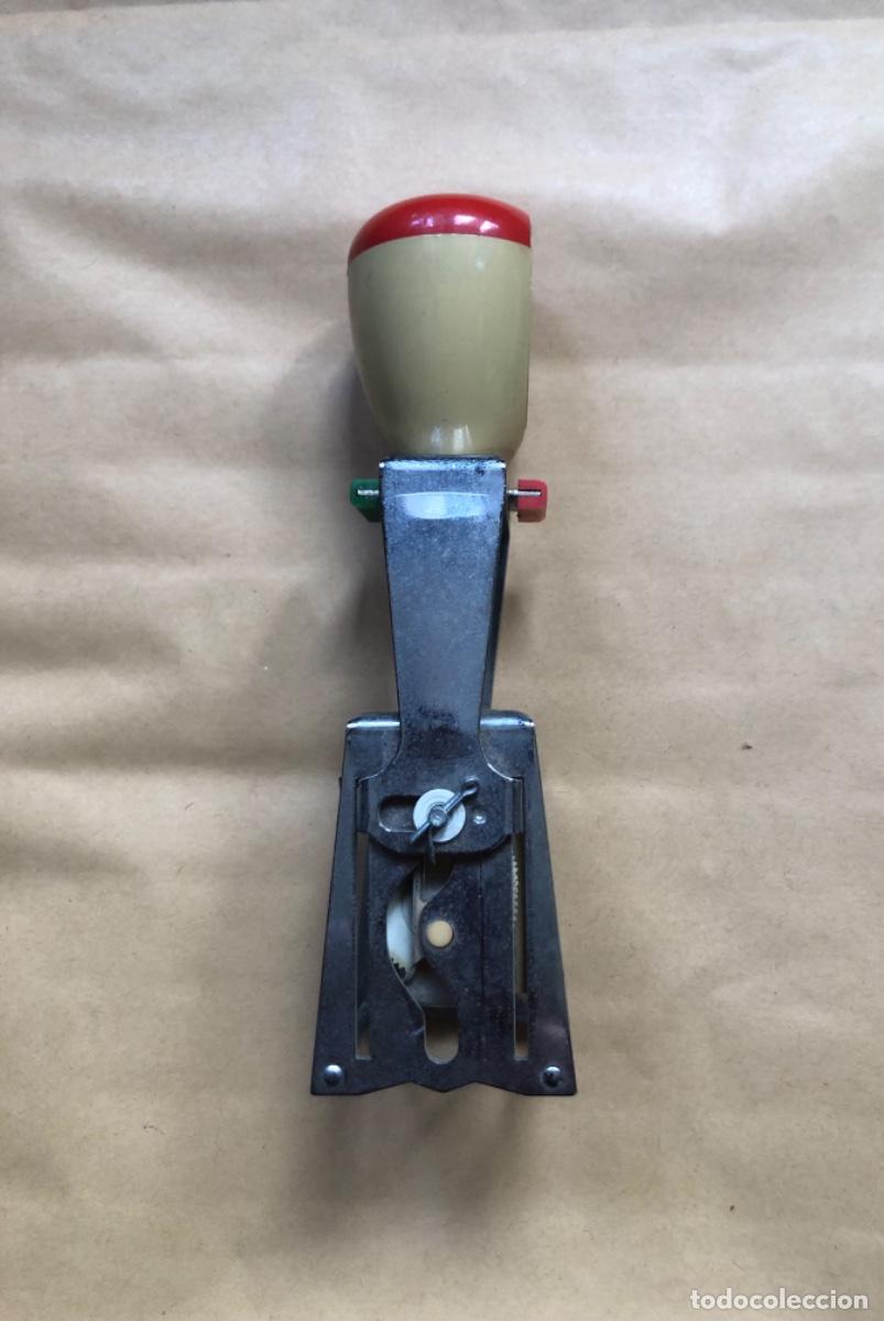 Escriban&iacute;a: FECHADOR TRODAT Modelo / Ref. 4010 - Foto 3