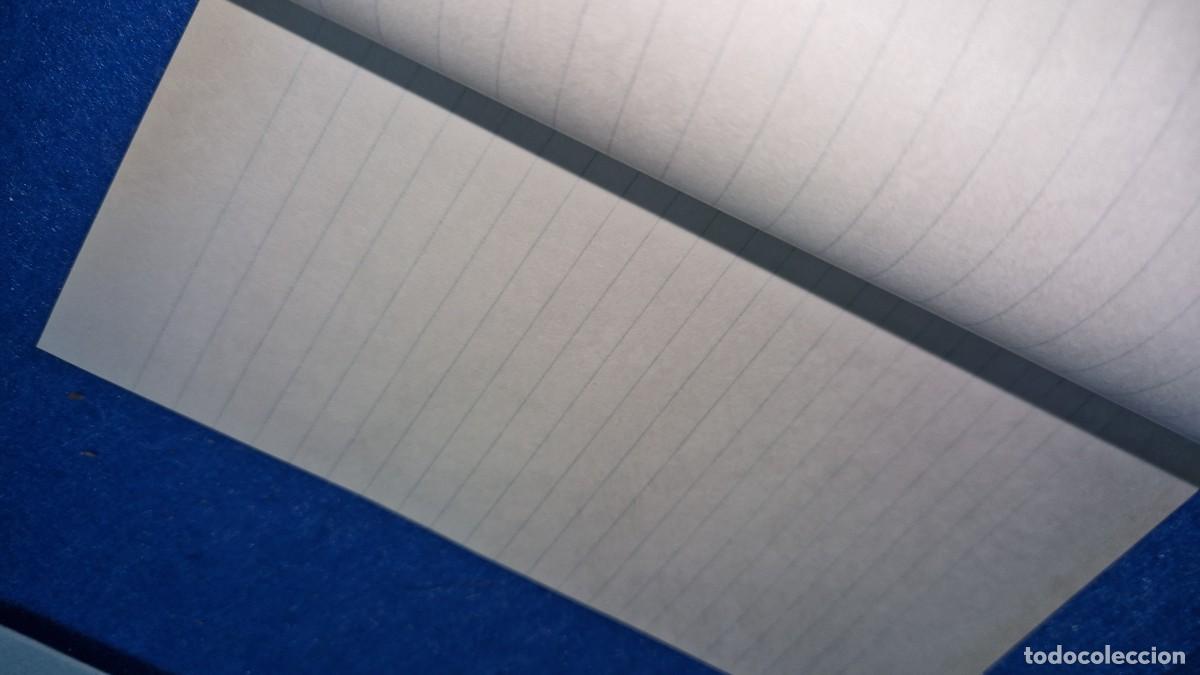 Escriban&iacute;a: Cuaderno escolar azul con tabla de sumar, restar, multiplicar y dividir - Foto 2