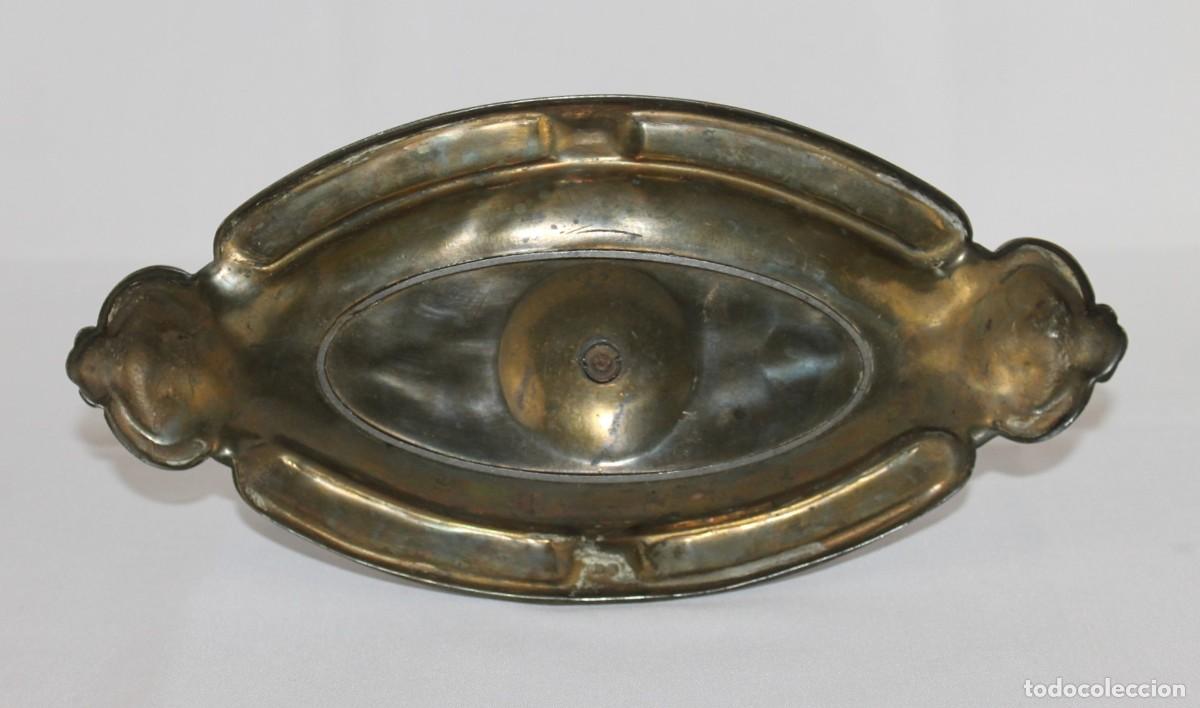 Escriban&iacute;a: Tintero de estilo Rococ&oacute; en metal plateado del siglo XIX - Foto 10