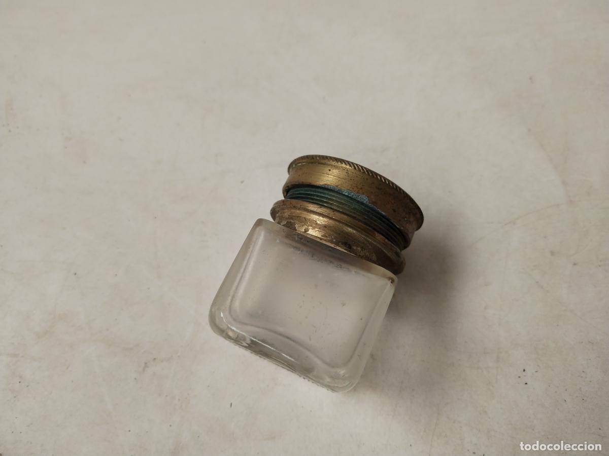 Escriban&iacute;a: antiguo tintero de cristal y bronce - c156 - Foto 8