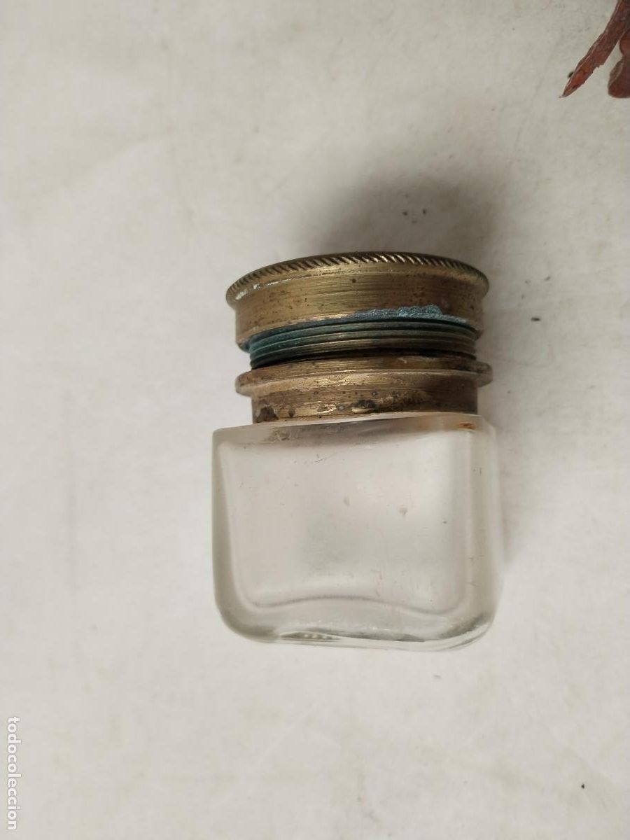Escriban&iacute;a: antiguo tintero de cristal y bronce - c156 - Foto 9