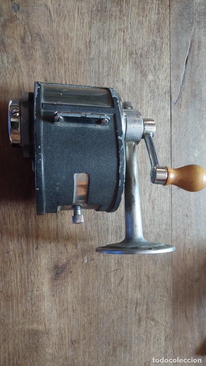 Escriban&iacute;a: Antiguo sacapuntas de mesa de despacho el Casco - Foto 1