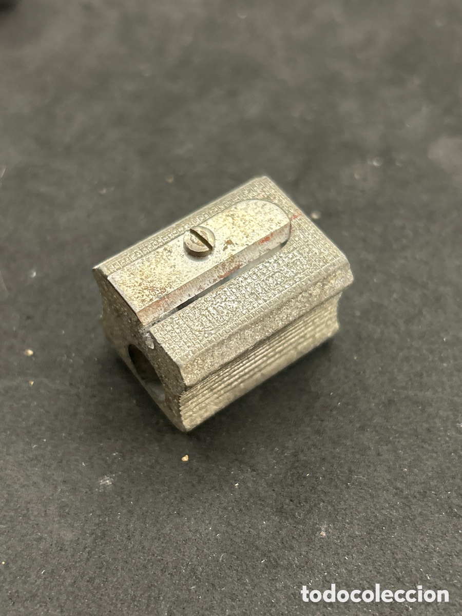 Escriban&iacute;a: Antiguo Sacapuntas doble - Foto 1