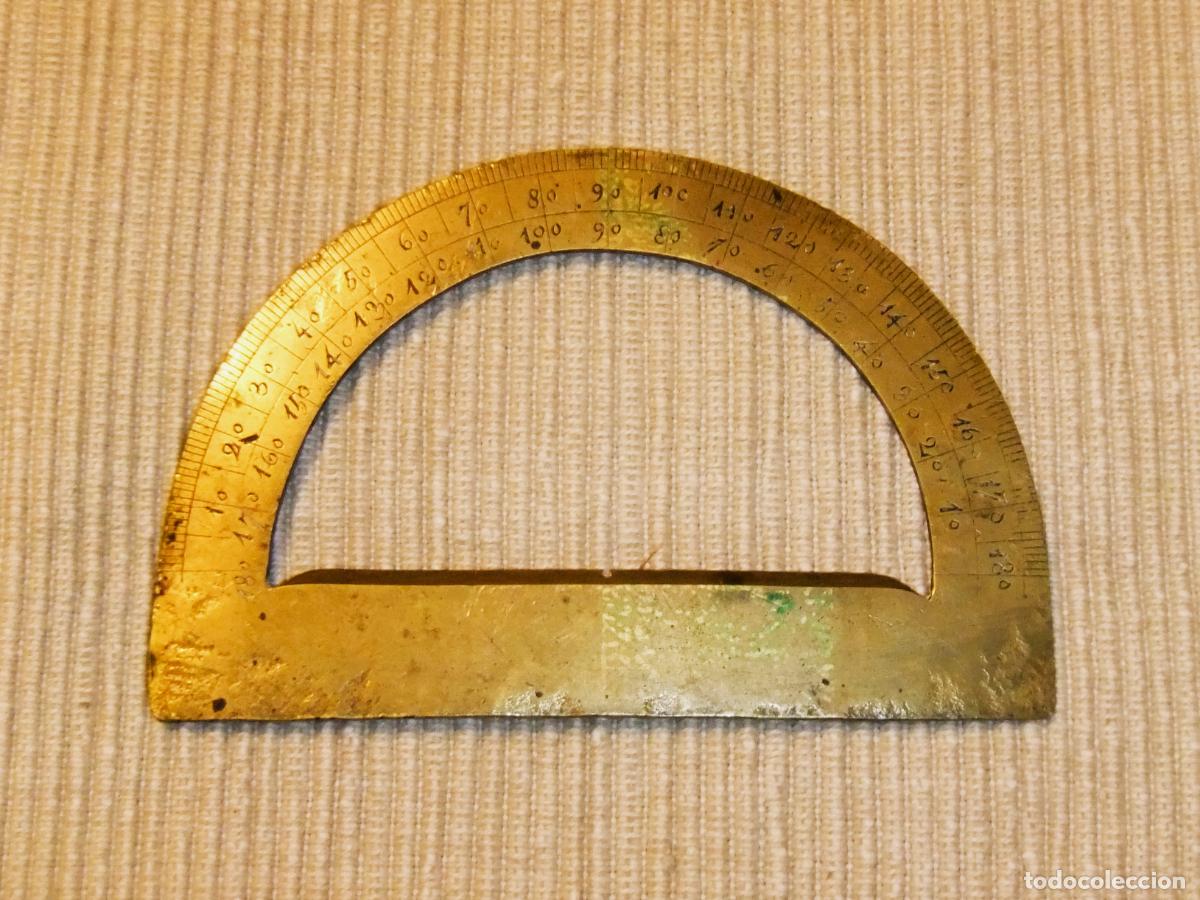 Escriban&iacute;a: ANTIGUO TRANSPORTADOR DE ANGULOS DE BRONCE - Foto 1