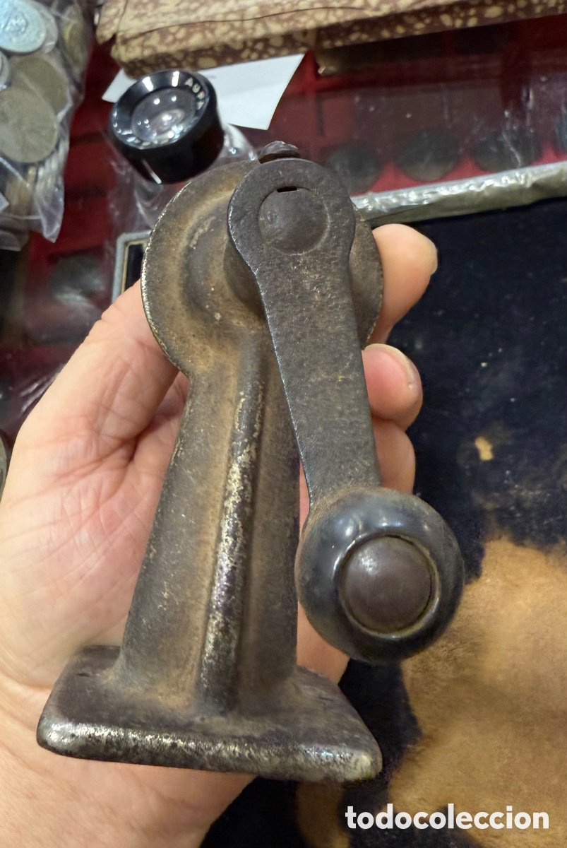 Escriban&iacute;a: Bonito sacapuntas antiguo, hierro - Foto 7