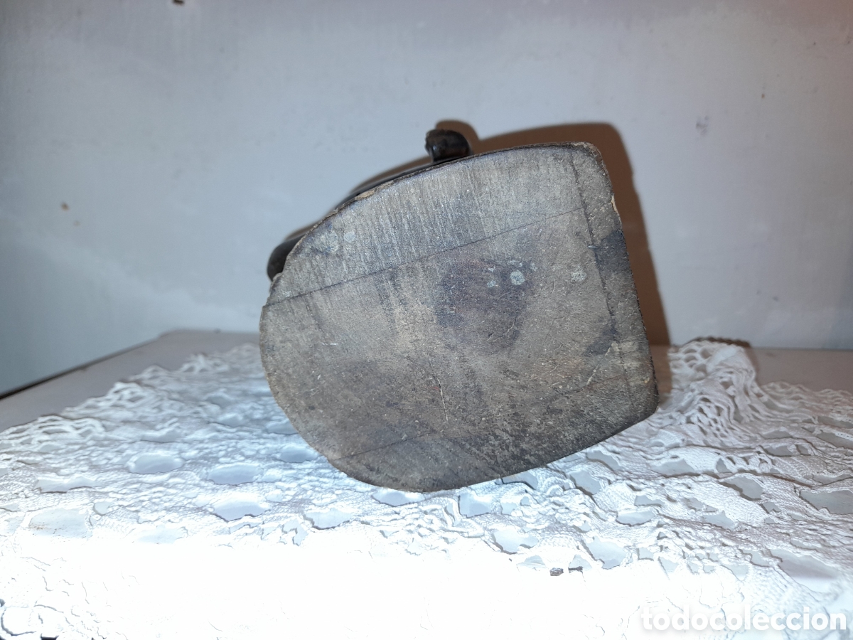 Escriban&iacute;a: Antigua cabeza bulldog tintero en madera. - Foto 6