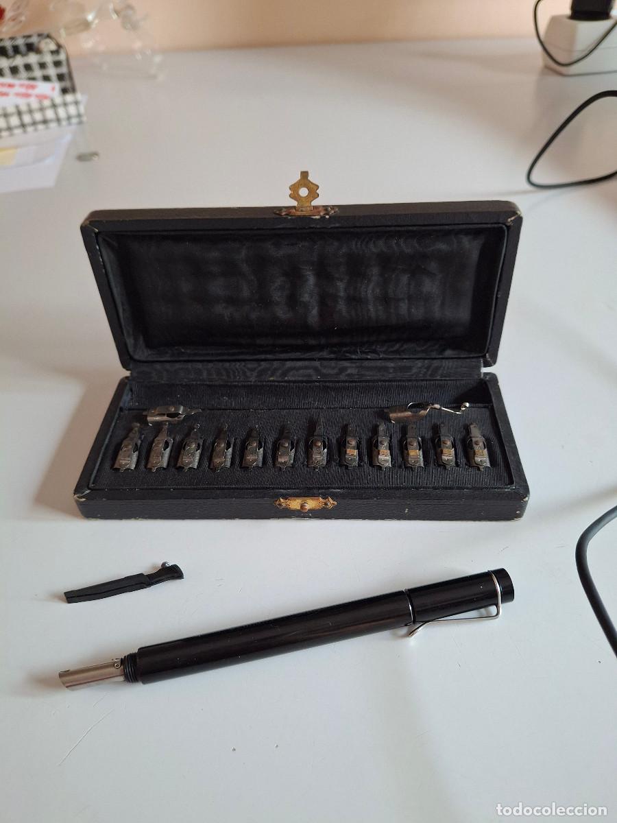 Escriban&iacute;a: Estuche plumillas antiguo - Foto 1