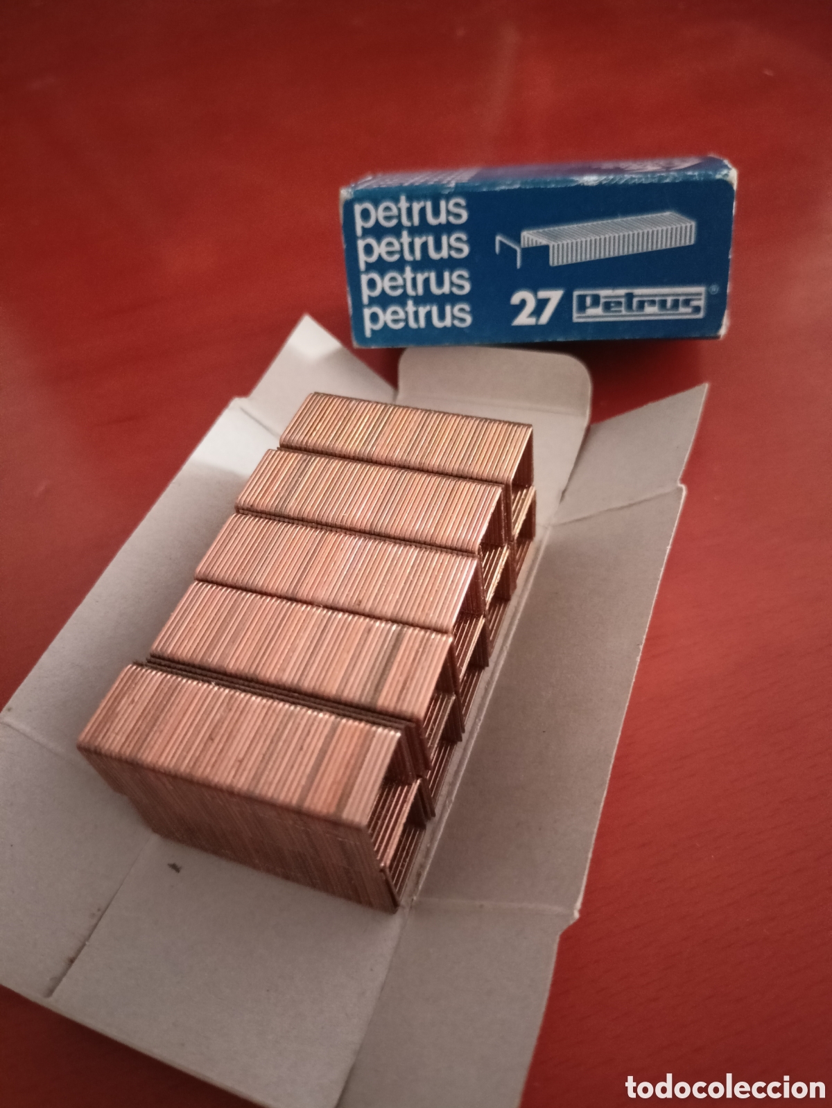 Escriban&iacute;a: Caja 1000 grapas 27 Petrus. Nuevo - Foto 4