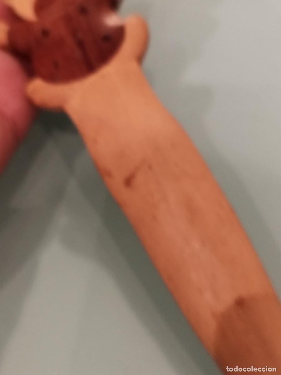 Escriban&iacute;a: Abrecartas de madera con el mango en forma de oso de peluche. - Foto 5