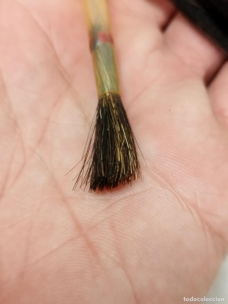 Escriban&iacute;a: 5 antiguos pinceles sin mango. - Foto 2