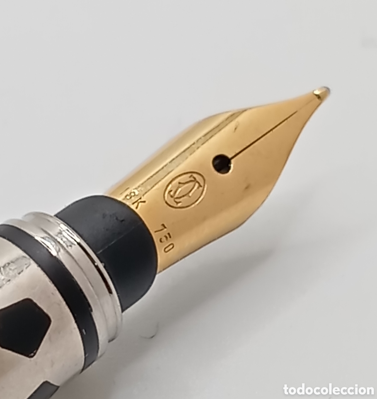 Escriban&iacute;a: Plum&iacute;n Cartier Panthere de oro de 18k - Foto 3