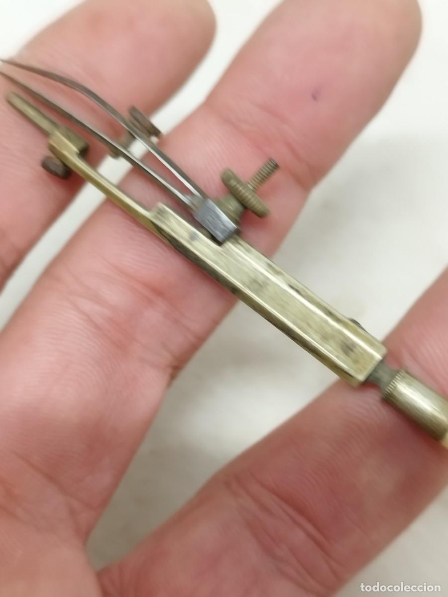 Escriban&iacute;a: Antiguo tiral&iacute;neas compas. - Foto 2