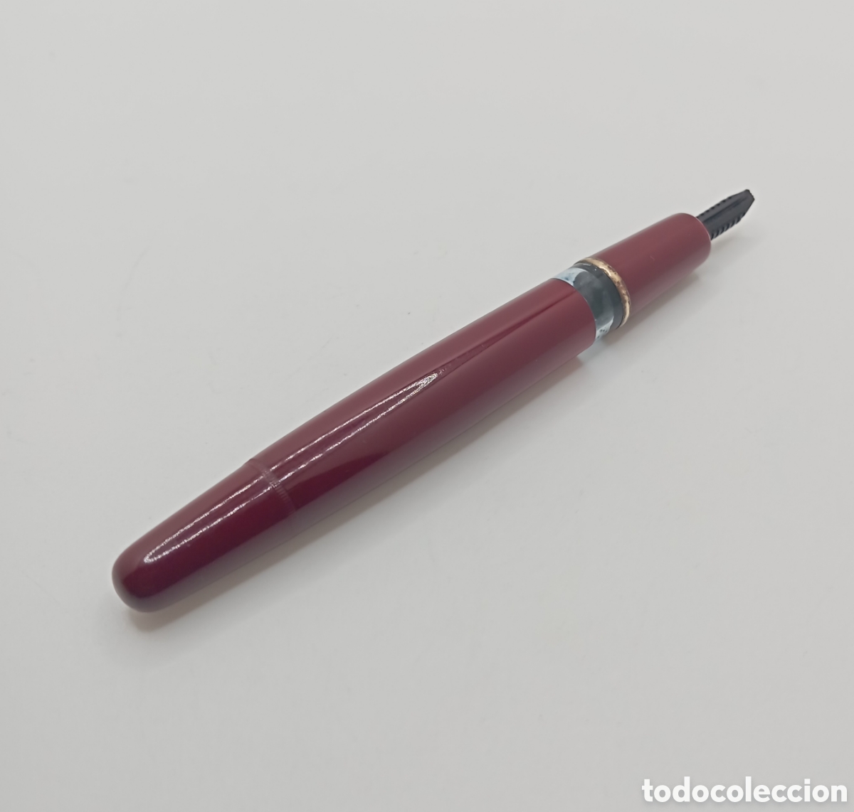Escriban&iacute;a: Cuerpo pluma Montblanc 252 - Foto 1
