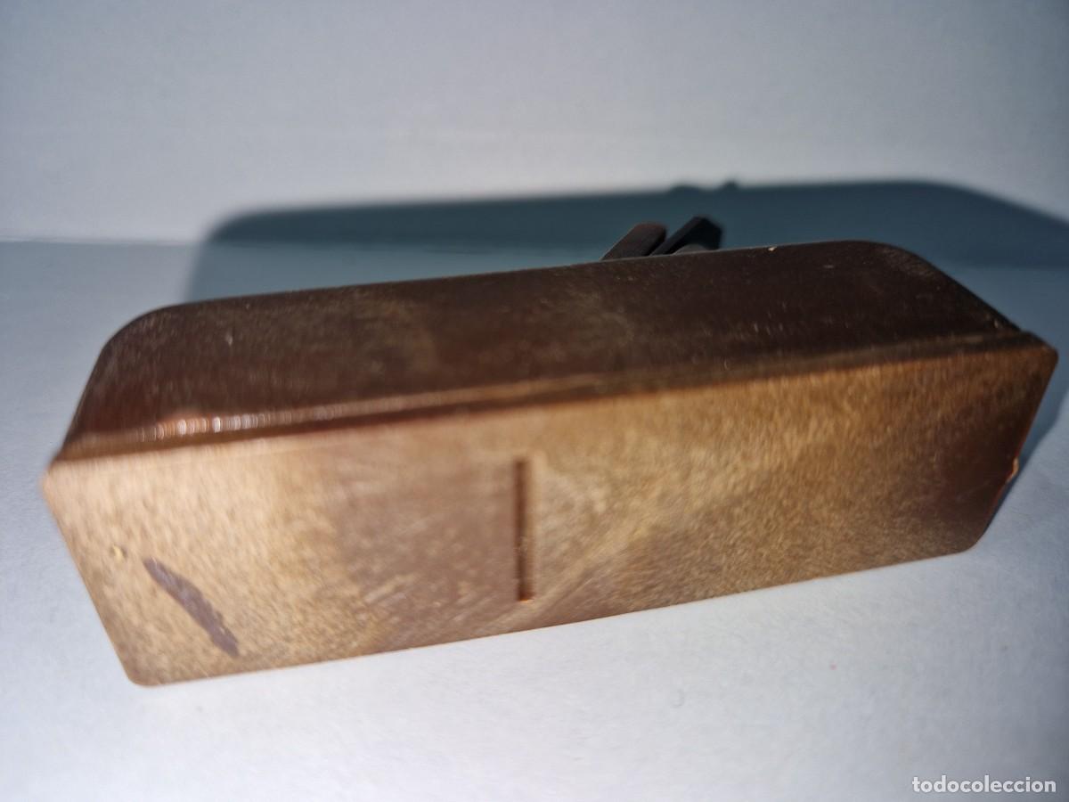 Escriban&iacute;a: sacapuntas con forma de cepillo de carpintero - Foto 2