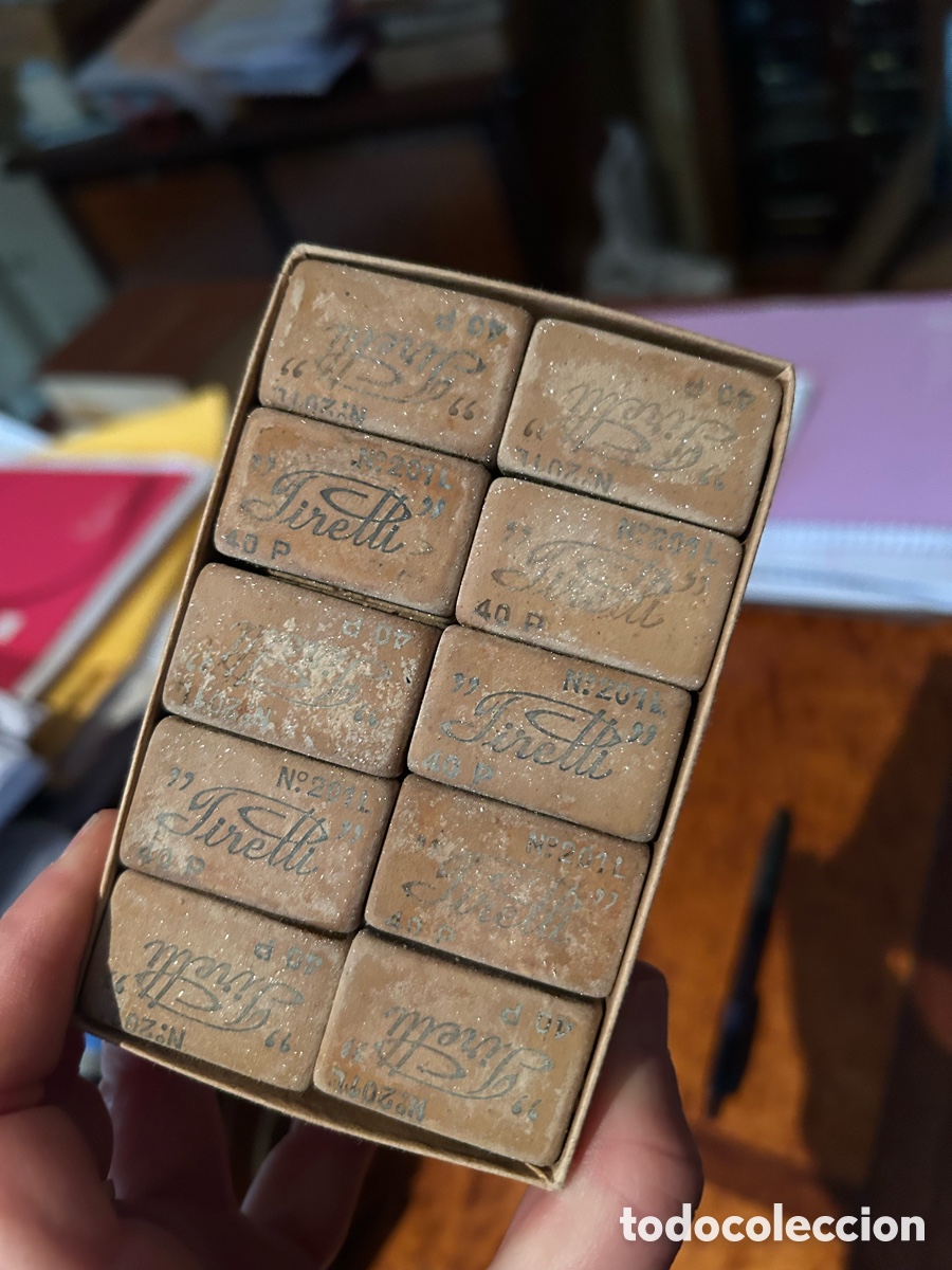 Escriban&iacute;a: Caja de gomas para borrar l&aacute;piz - Foto 2
