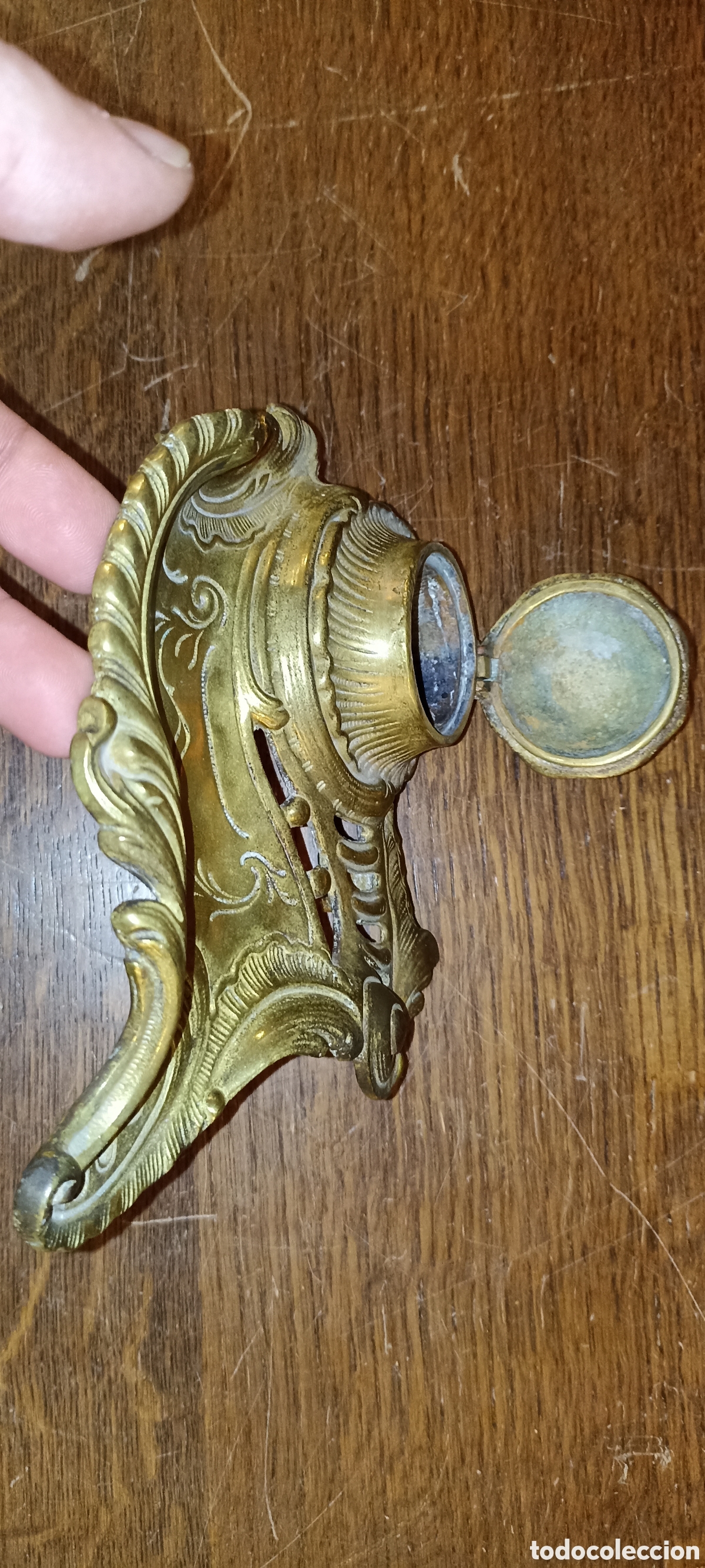 Escriban&iacute;a: ESCRIBANIA DE BRONCE DE ESTILO ROCOC&Oacute; - Foto 2