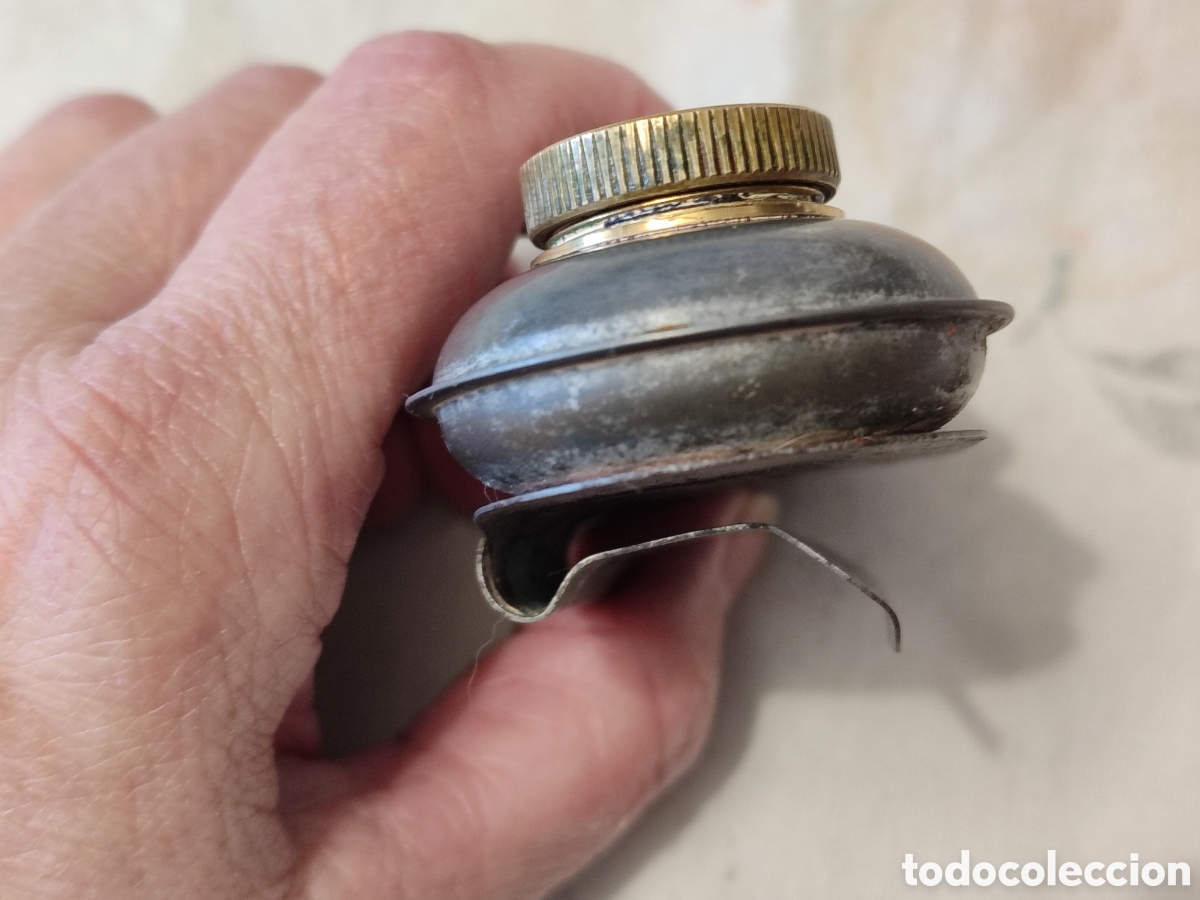 Escriban&iacute;a: Tinteros port&aacute;tiles metal, con tapa. - Foto 3