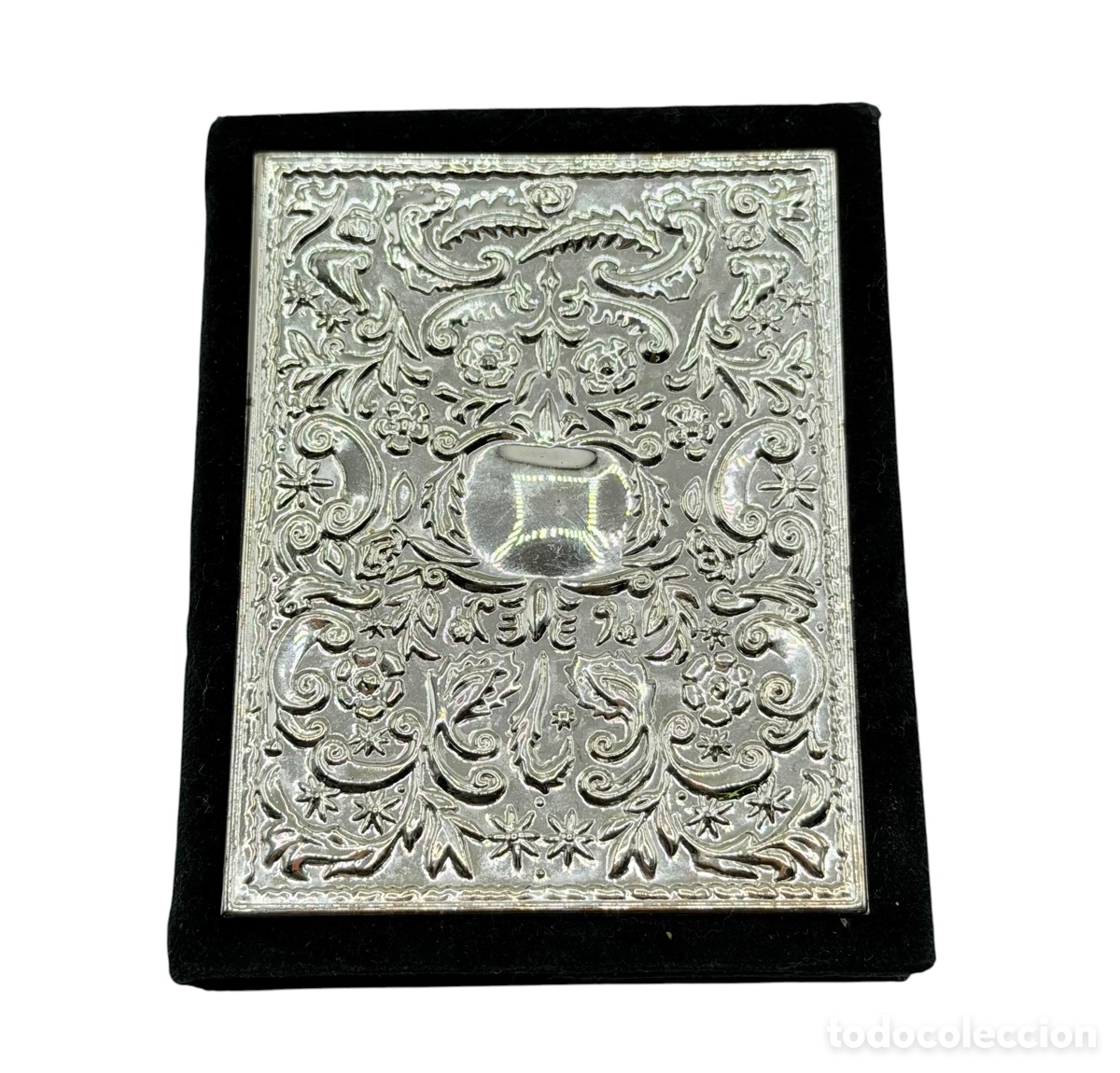 Escriban&iacute;a: Cuadernillo con Relieves de Plata