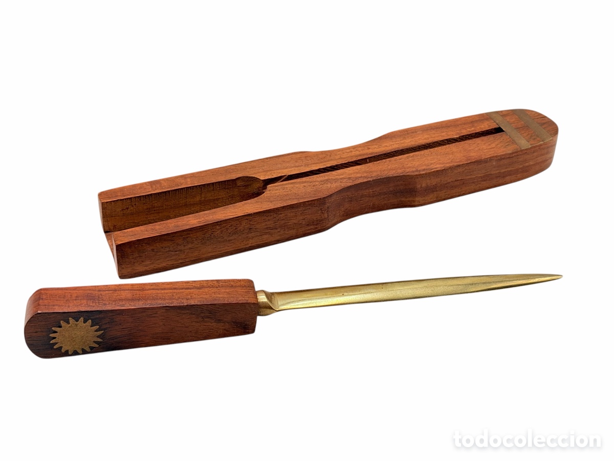 Escriban&iacute;a: Antiguo Abrecartas de Madera