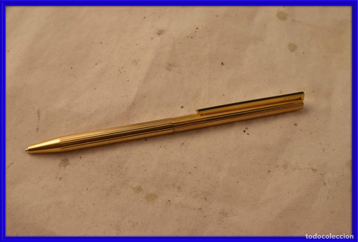 Escriban&iacute;a: Lapicero Dupont de oro firmado y numerado