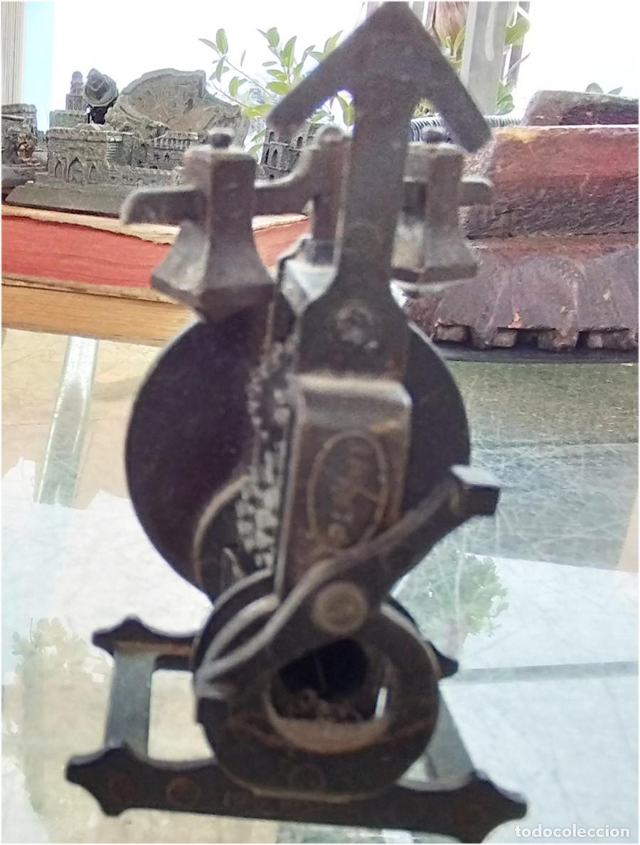 Escriban&iacute;a: ANTIGUO SACAPUNTAS PLAYME RELOJ REF. 963 - Foto 3