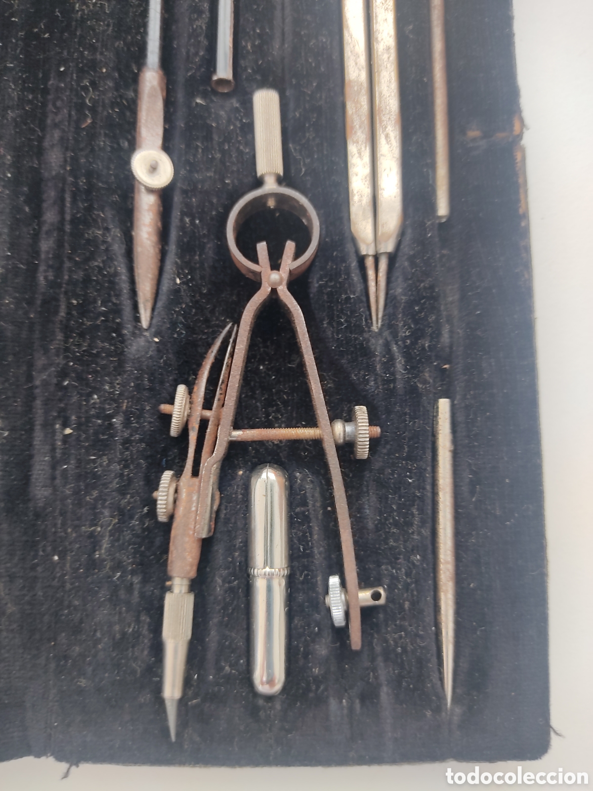 Escriban&iacute;a: ANTIGUO ESTUCHE CON JUEGO DE COMPASES