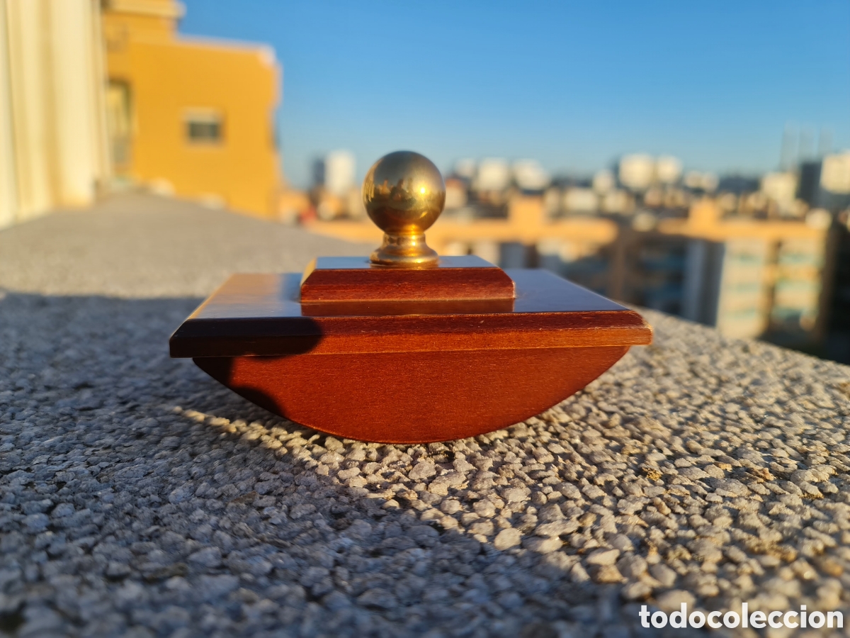 Escriban&iacute;a: Elegante Secante de Mesa Cl&aacute;sico &ndash; Madera Sin Uso