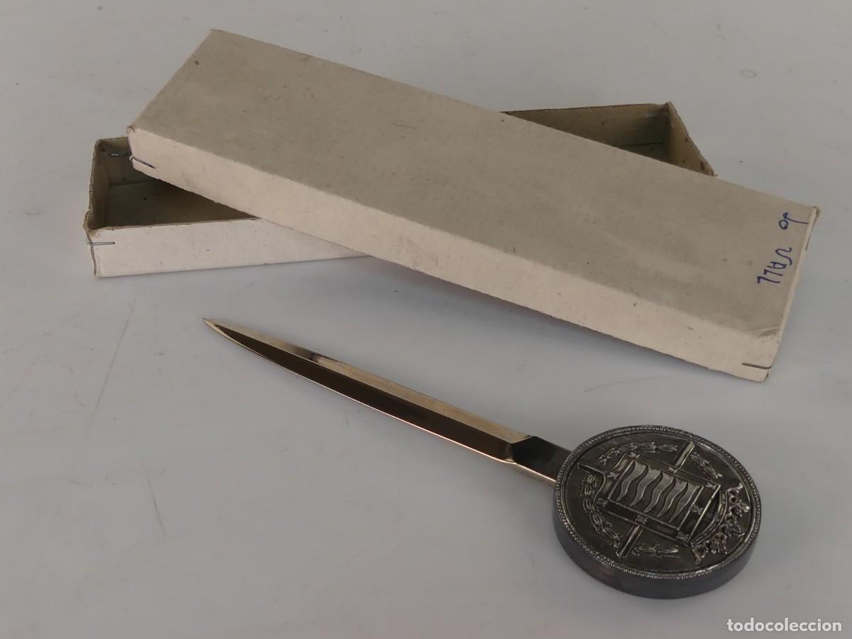 Escriban&iacute;a: BONITA ABRECARTAS DE METAL PRECIOSO DISE&Ntilde;O
