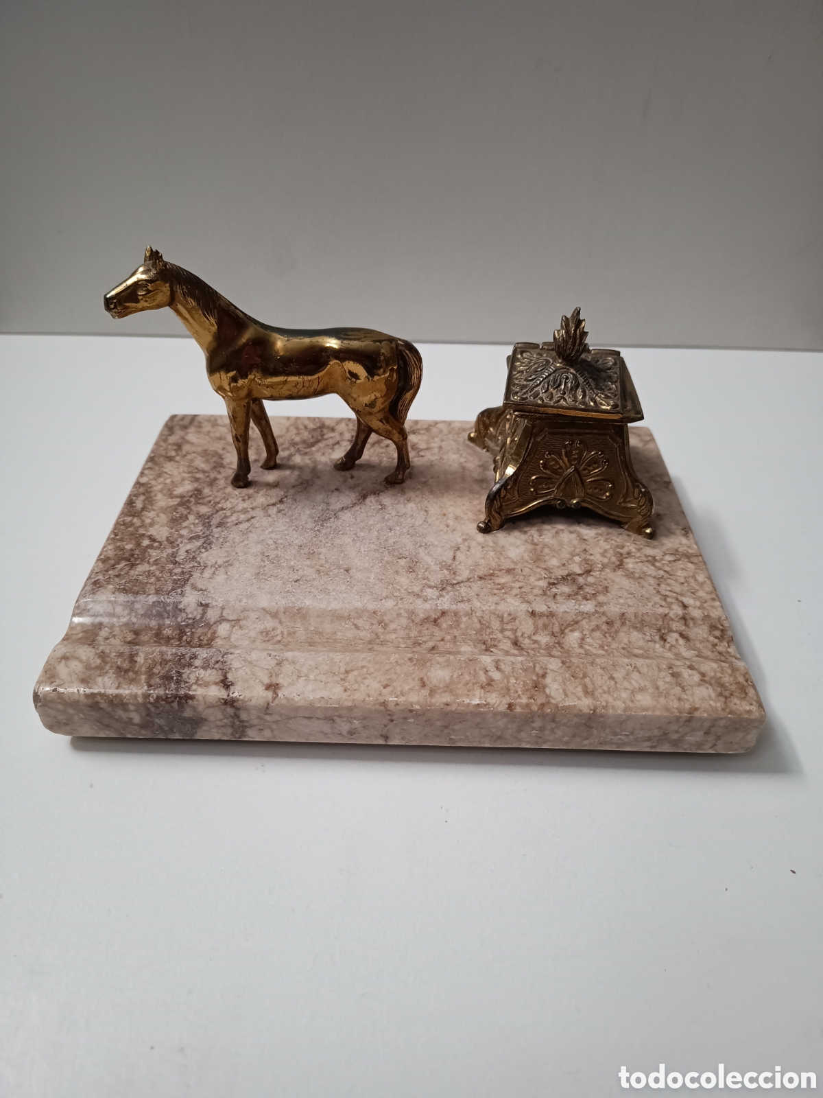 Escriban&iacute;a: ESCRIBANIA - M&Aacute;RMOL CON CABALLO - Foto 1
