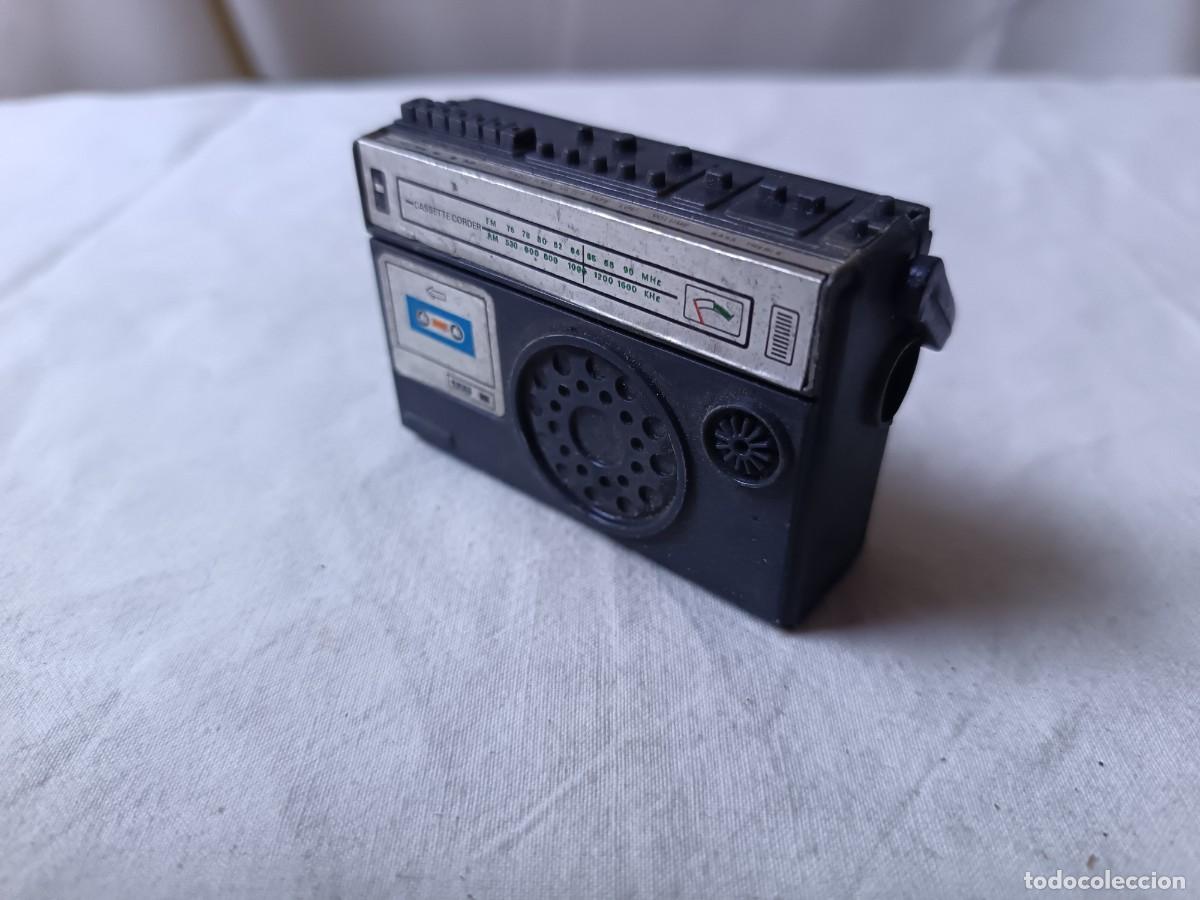 Escriban&iacute;a: Sacapuntas de Colecci&oacute;n, con forma de Radio, Hong Kong