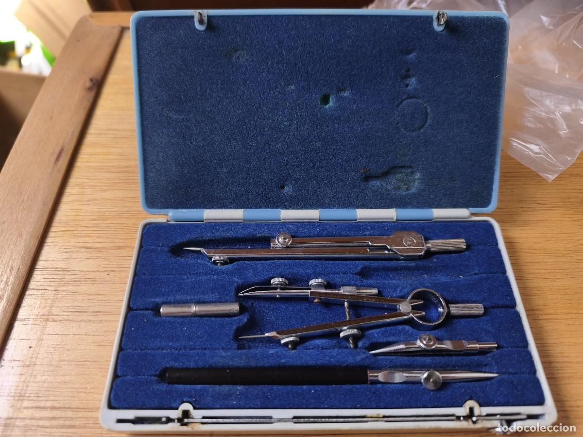 Escriban&iacute;a: Antiguo Estuche de Dibujo T&eacute;cnico y Cartograf&iacute;a - Juego de Compases Vintage en Caja Azul Art D&eacute;co