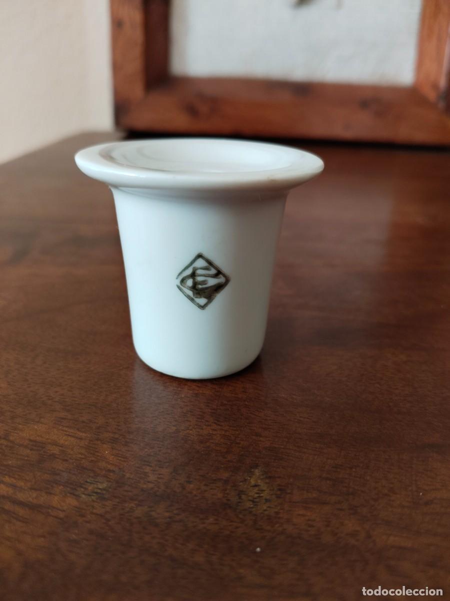 Escriban&iacute;a: Tintero de porcelana. - Foto 1