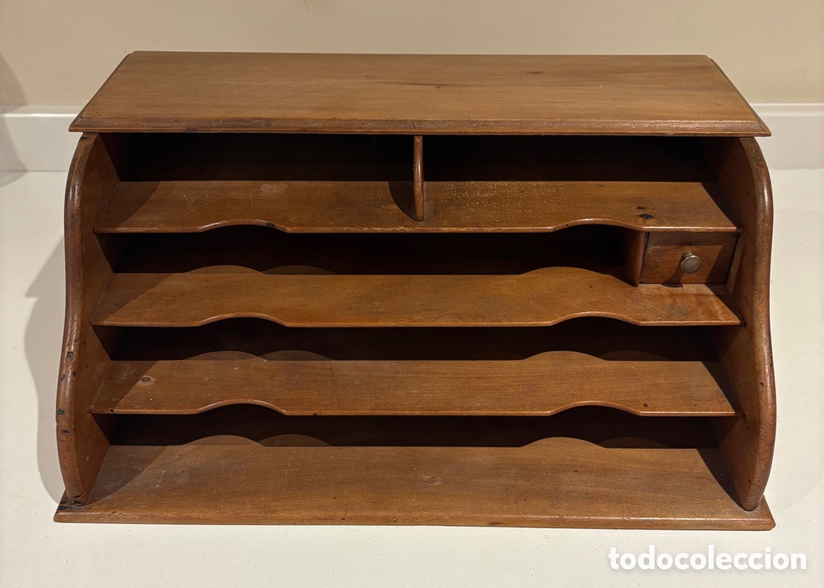 Escriban&iacute;a: (L052) Portacartas organizador de escritorio antiguo. Madera. A&ntilde;os 30-40