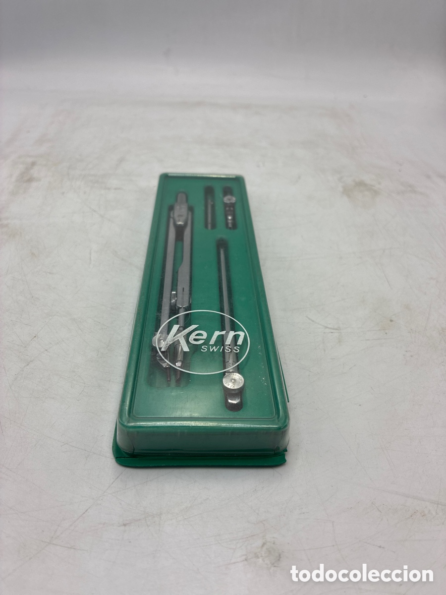 Escriban&iacute;a: Juego Compases KERN . 4 piezas.