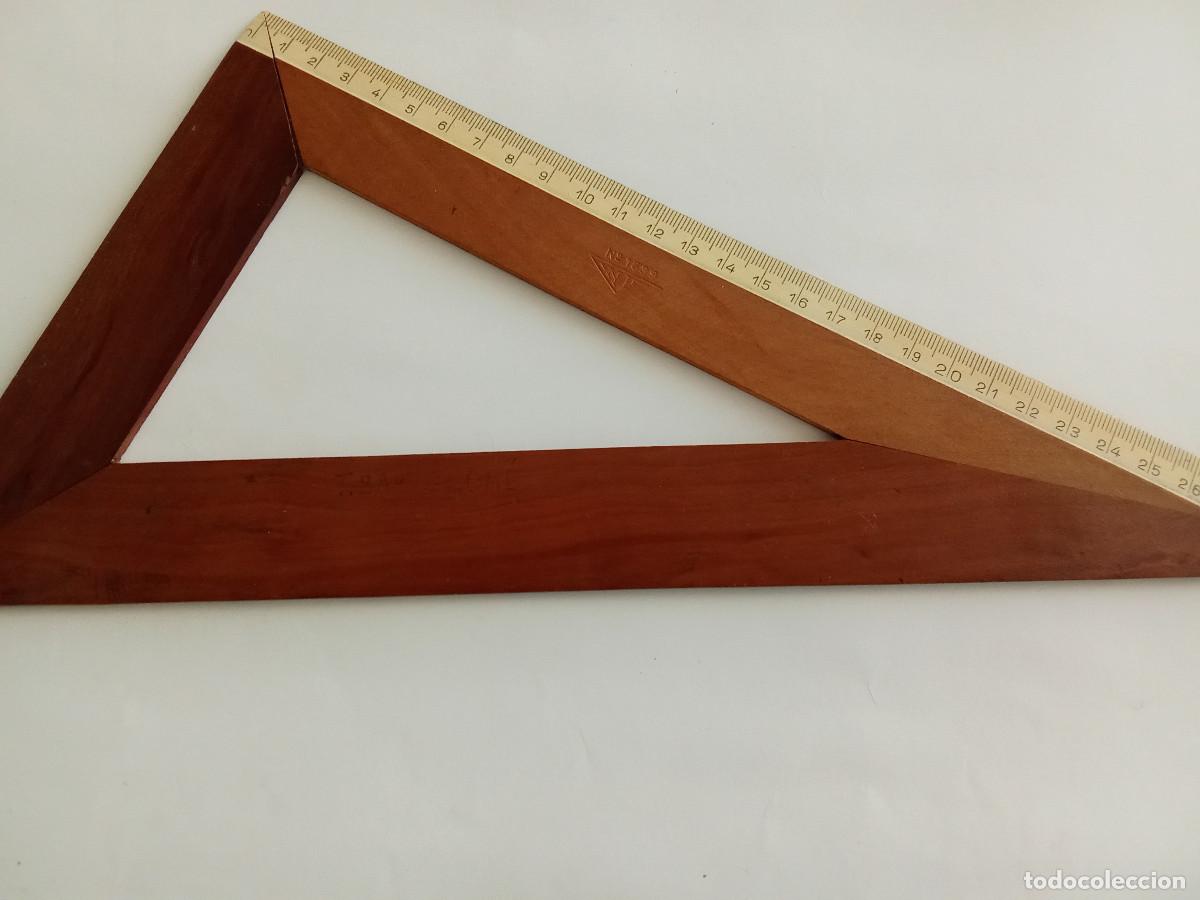 Escriban&iacute;a: Antiguo cartab&oacute;n de madera 30 cm